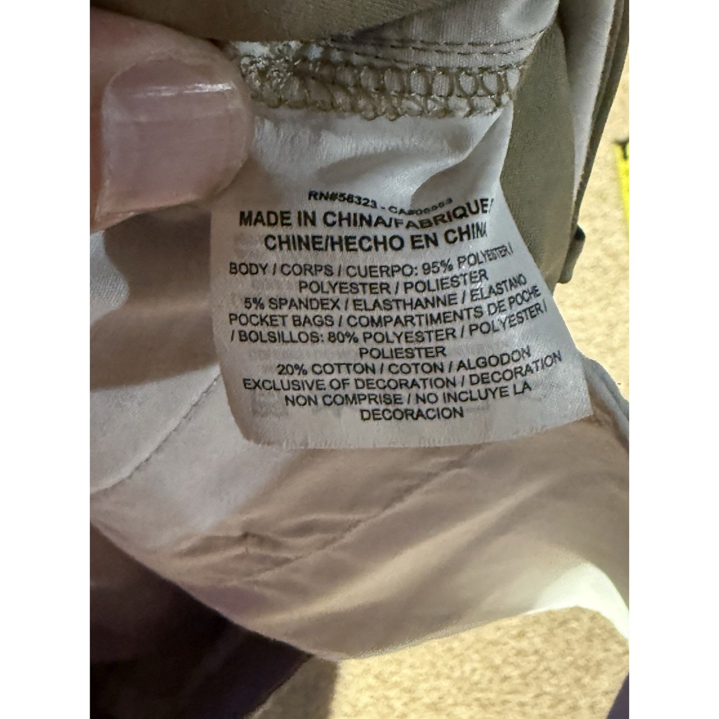 Nike Golf Men’s Shorts Khaki 34 Standard Fit Dri-FIT Stretch Performance