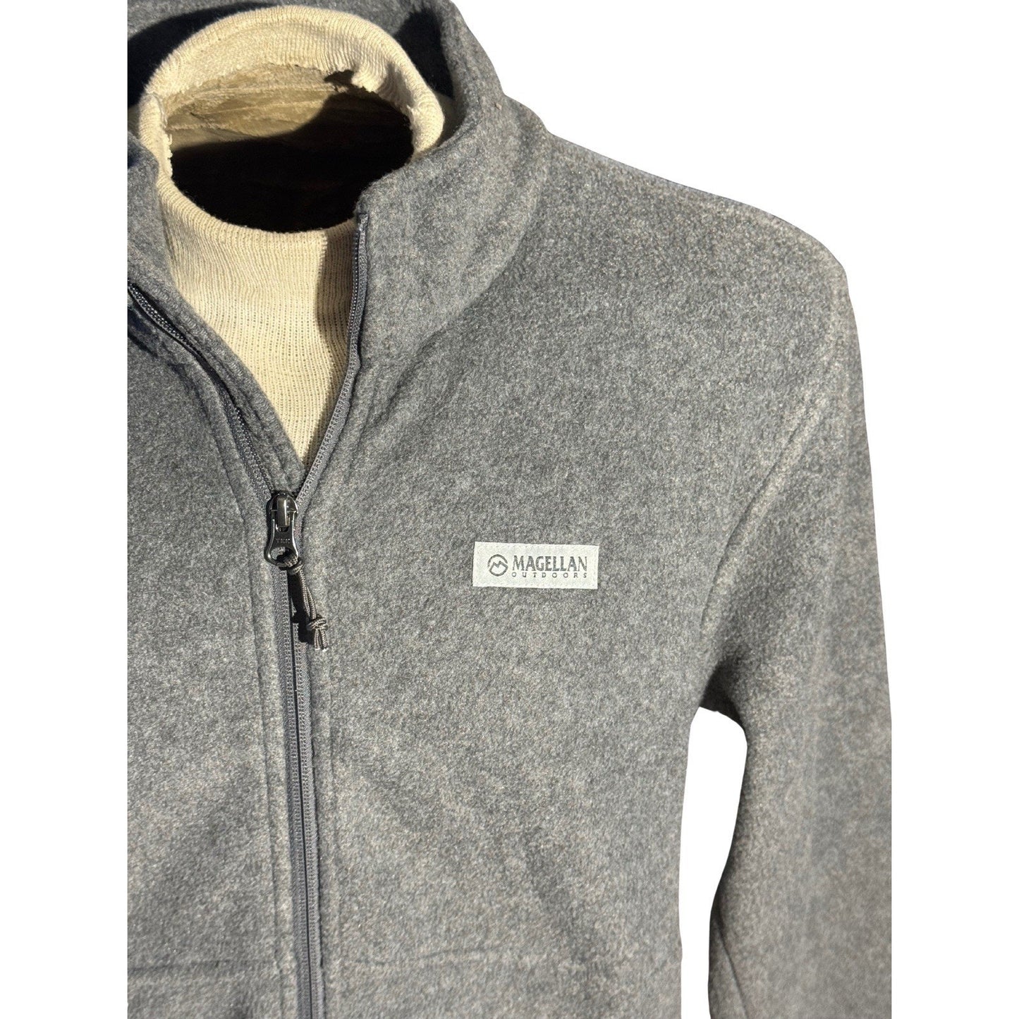 Magellan Outdoors Men’s L Classic Fit Full Zip Fleece Jacket Gray Recycled
