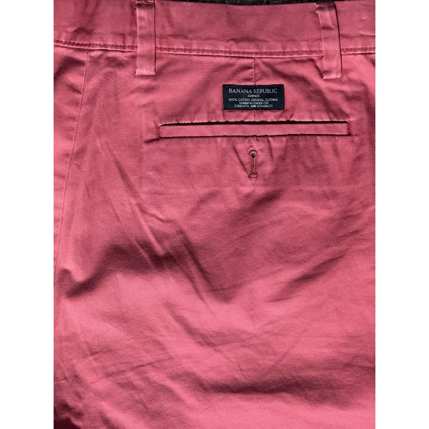 Banana Republic Men’s Gavin Chino Shorts Red 35 Cotton Classic Fit Casual