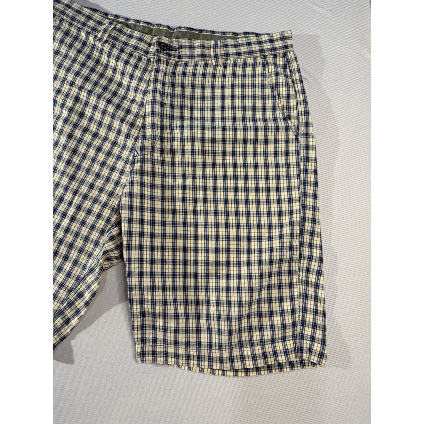 Tommy Bahama Relax 36 Blue Tan Plaid 100% Cotton Shorts Casual Island Wear