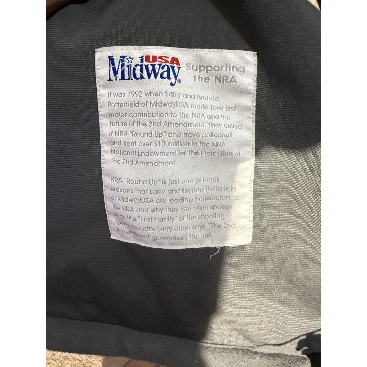 MidwayUSA Mossy Oak Camo Softshell Hunting Jacket Men’s XL Fleece Lined