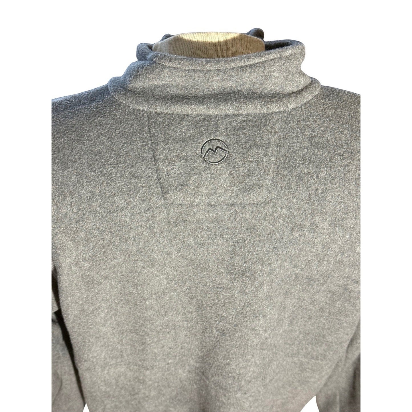 Magellan Outdoors Men’s L Classic Fit Full Zip Fleece Jacket Gray Recycled