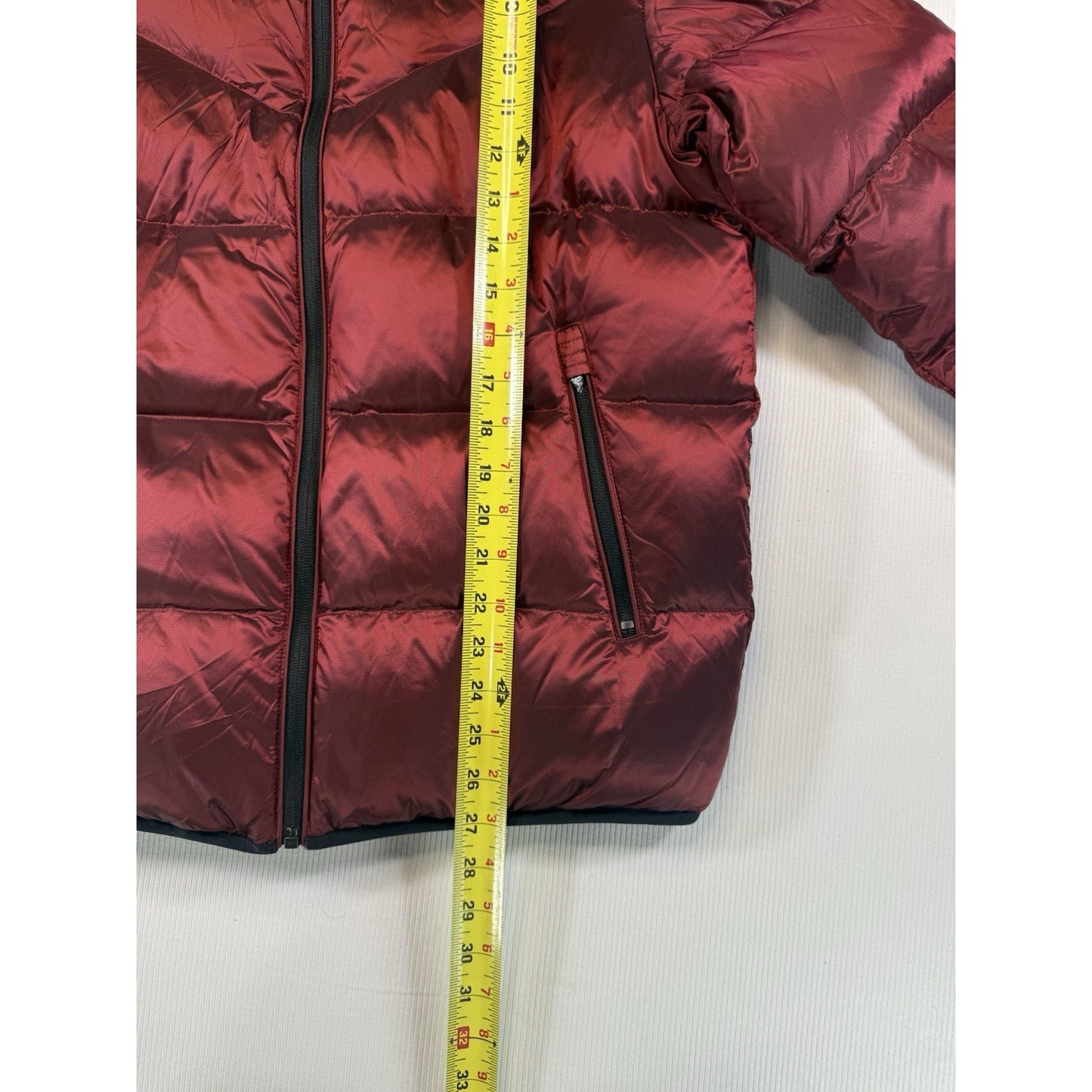 Ferrari Scuderia Real Down Puffer Jacket Red NWT Men’s Full Zip Medium