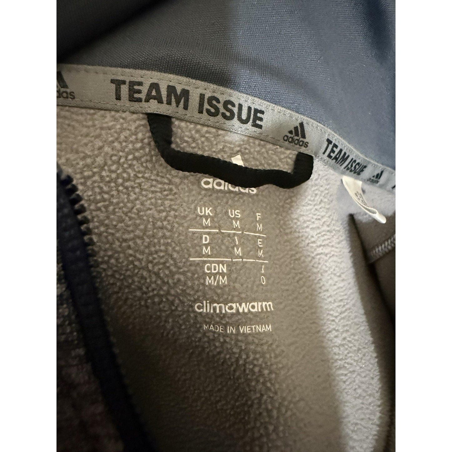 OKC Thunder Sweater Men’s Medium Adidas 1/4 Zip Pullover Team Issue