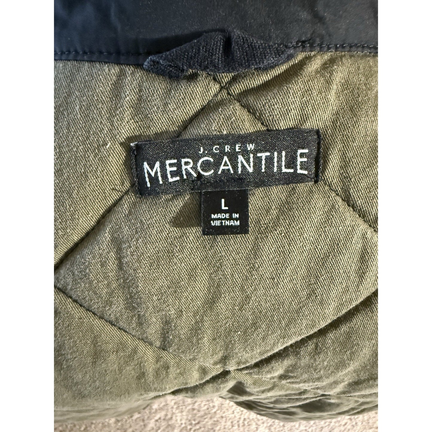 J.Crew Mercantile Men’s Large Black Quilted Puffer Vest Sleeveless Zip Jacket