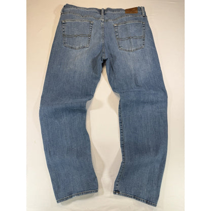 Lucky Brand 363 Straight Jeans 38x32 Light Wash Denim