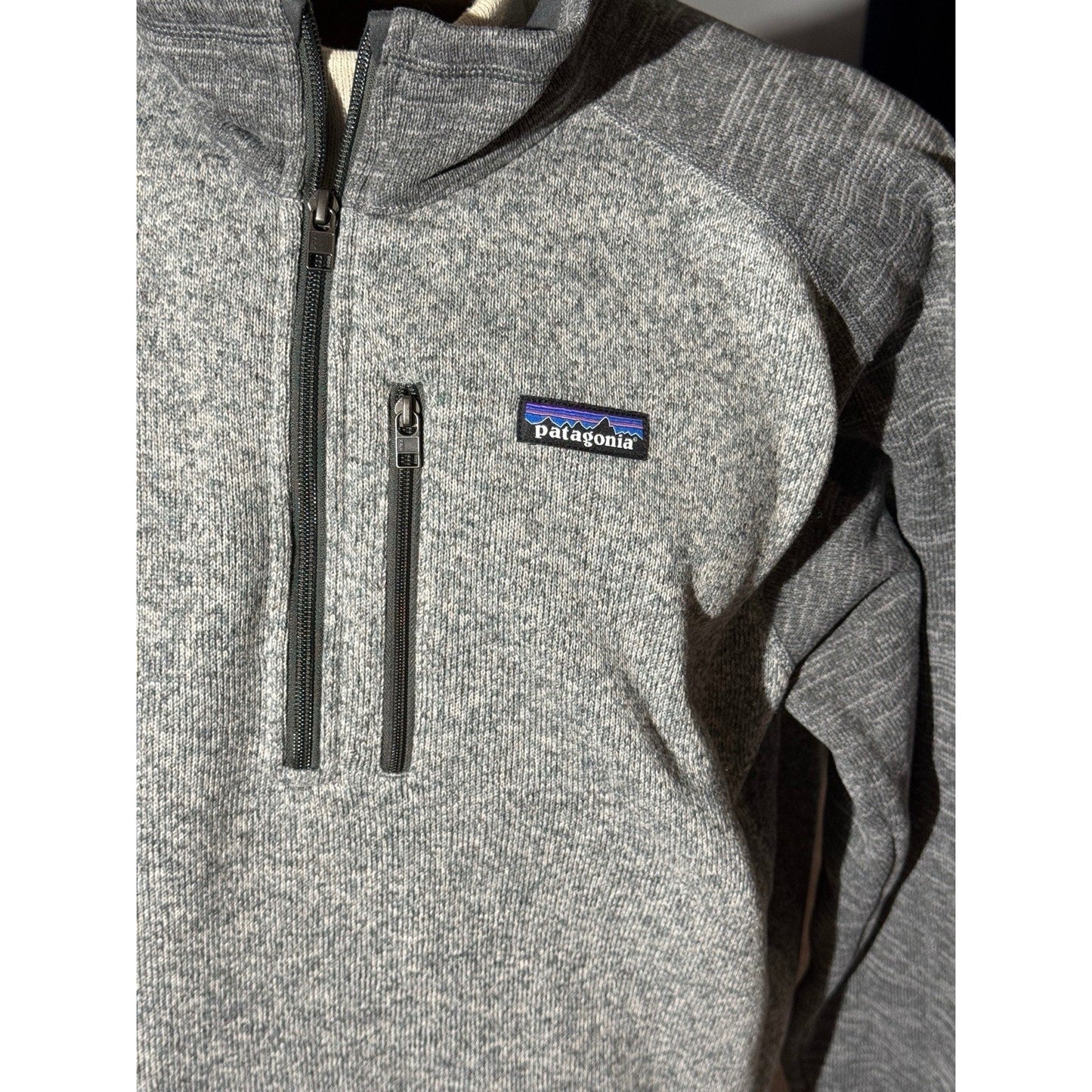 Patagonia XL Better Sweater Gray Quarter Zip Fleece Ezra Brooks Whiskey Logo