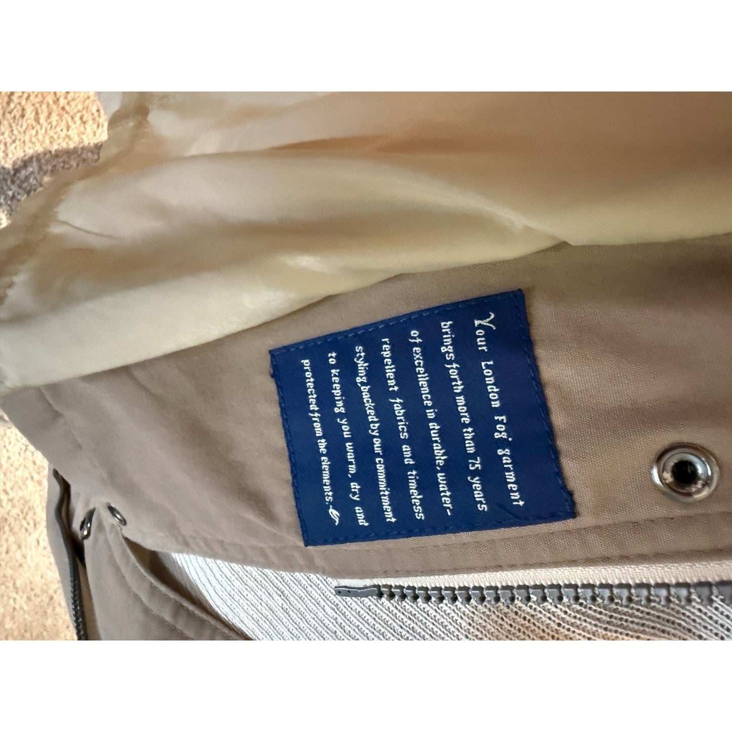 London Fog Men’s XL Limited Edition Trench Coat Beige Tan Hooded Water Resistant