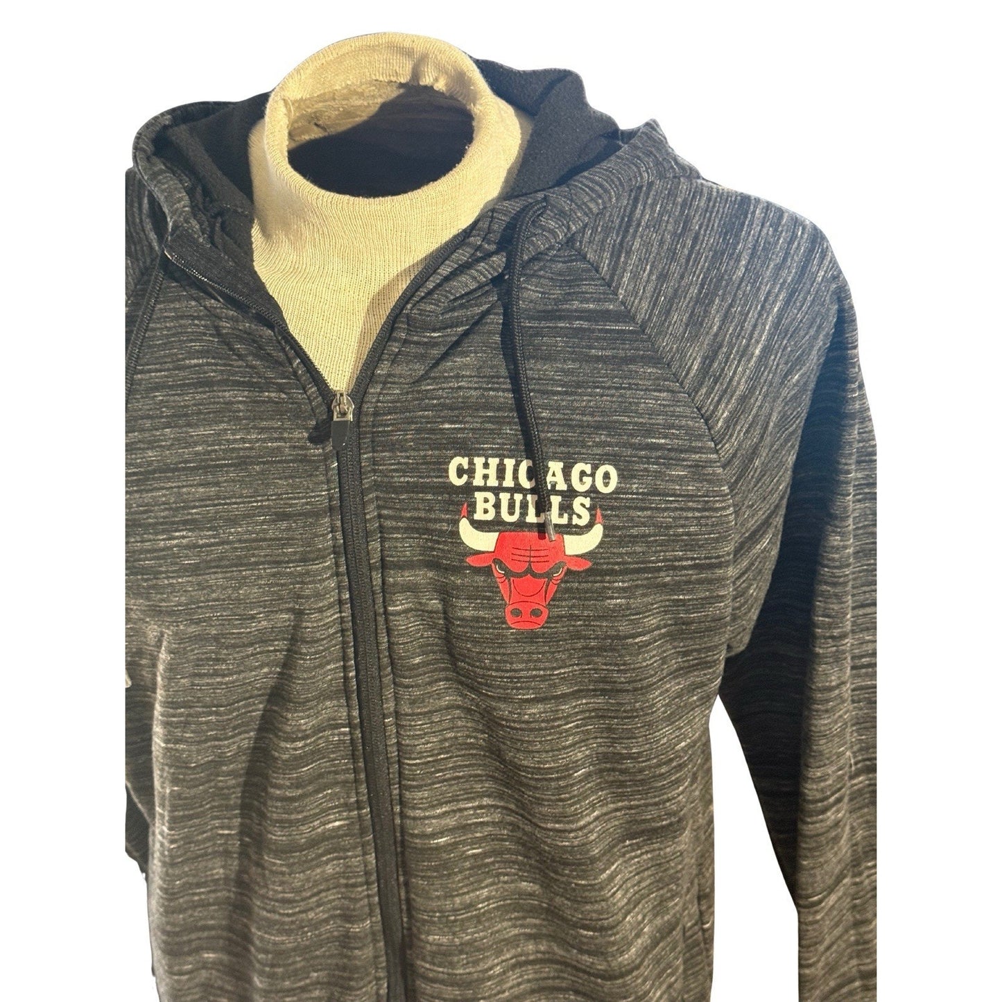 CHICAGO BULLS Gray Zip Up Jacket NBA Brand - Men's Size Large
