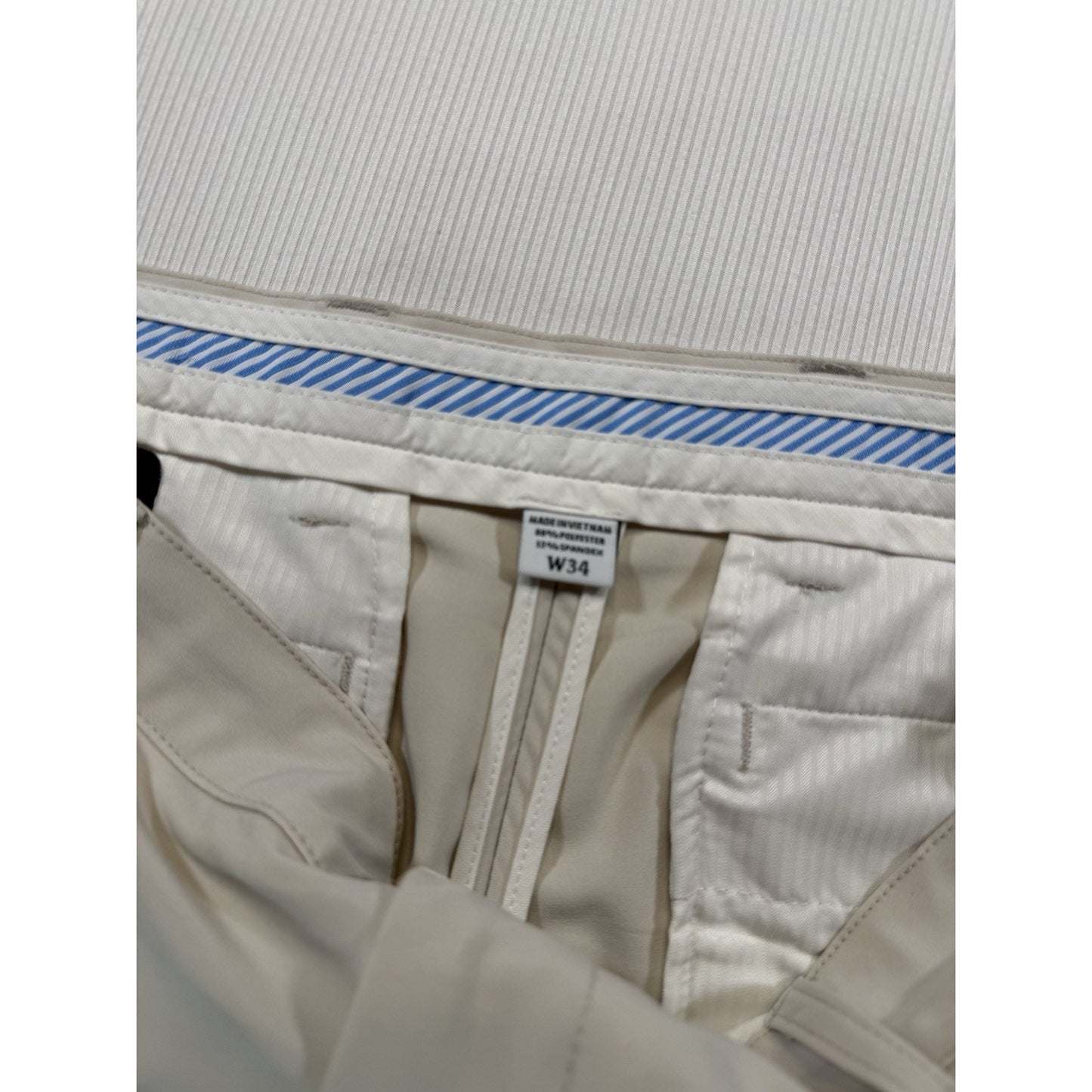 FootJoy Men’s Golf Shorts Size 34 Khaki Performance Stretch