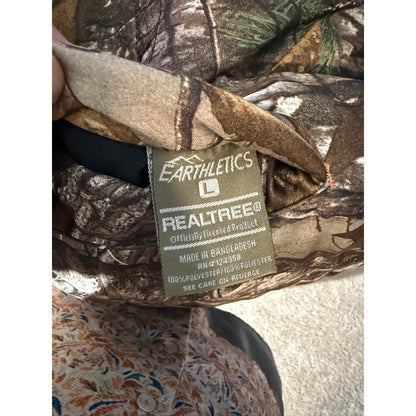 Realtree Camo Hunting Vest Men’s L Reversible Black / Xtra Pattern Outdoor Gear