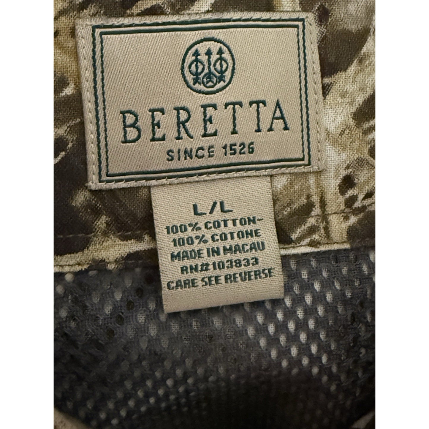 Beretta Advantage Max-4 HD Camo Button Up Shirt Men’s Large Hunting Outdoors