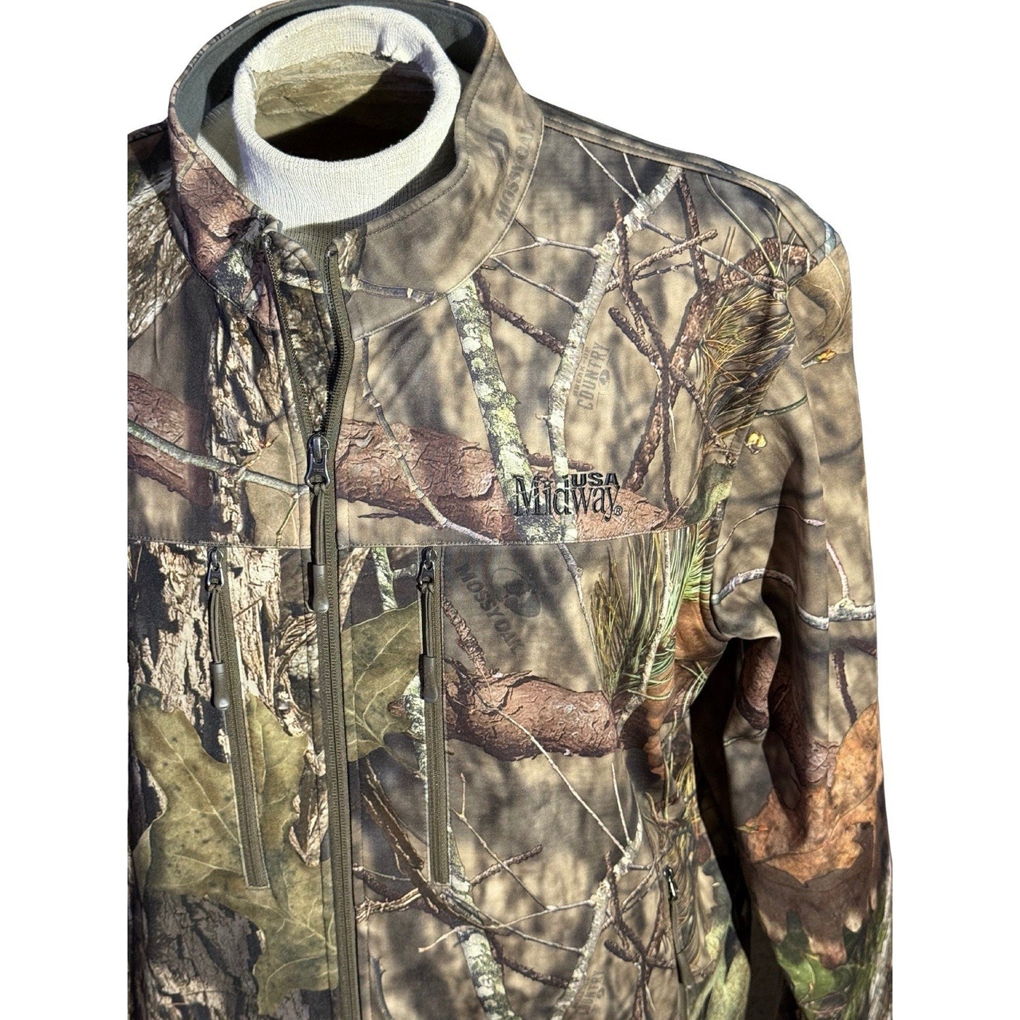 MidwayUSA Mossy Oak Camo Softshell Hunting Jacket Men’s XL Fleece Lined
