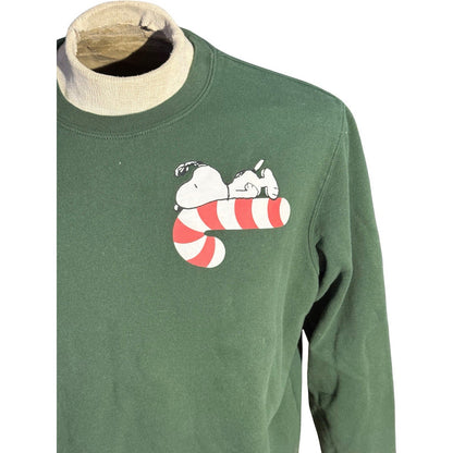 Peanuts Snoopy Candy Cane Christmas Sweatshirt Women’s XL Green Holiday 2023