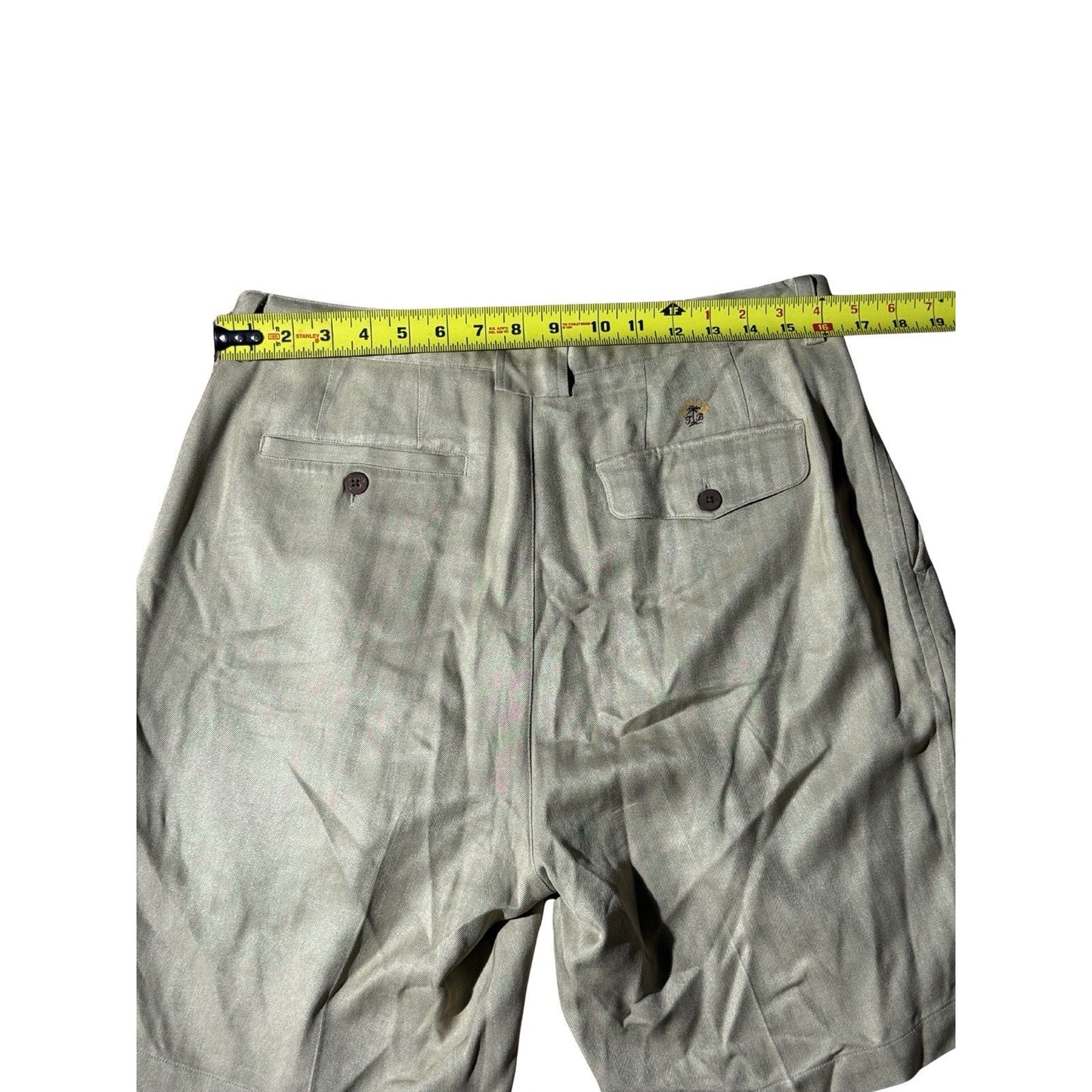 100% Silk Tommy Bahama Size 38 Shorts