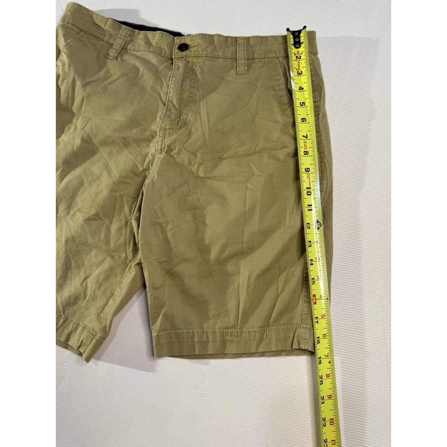 Volcom 31 Khaki Cotton Stretch Shorts Flat Front Casual Skate Surf Chino