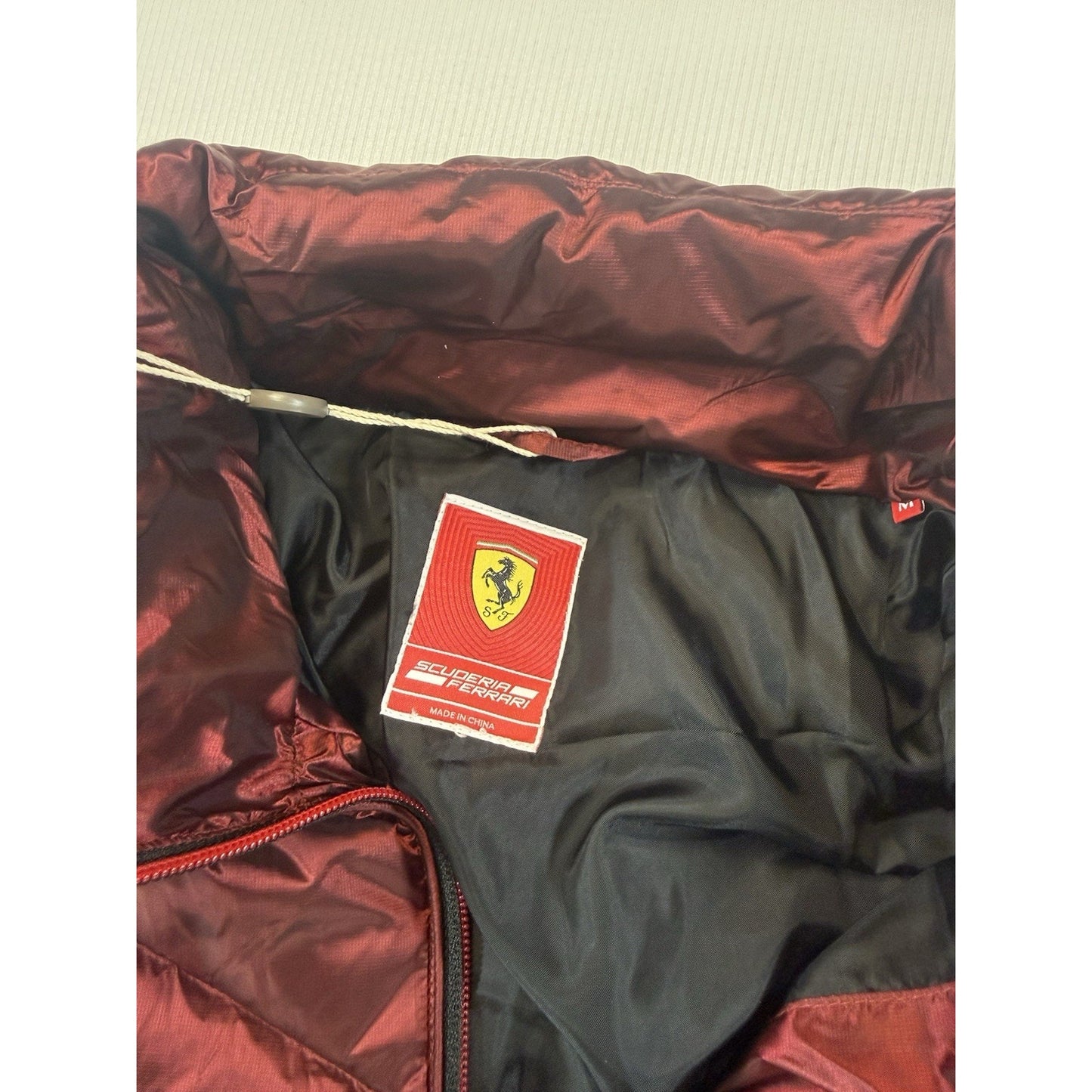 Ferrari Scuderia Real Down Puffer Jacket Red NWT Men’s Full Zip Medium